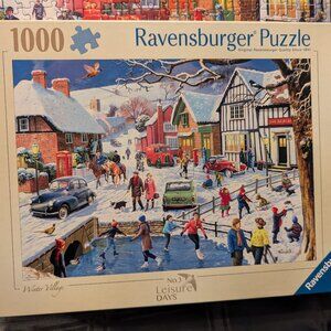 Like New Ravensburger 1000 piece puzzle